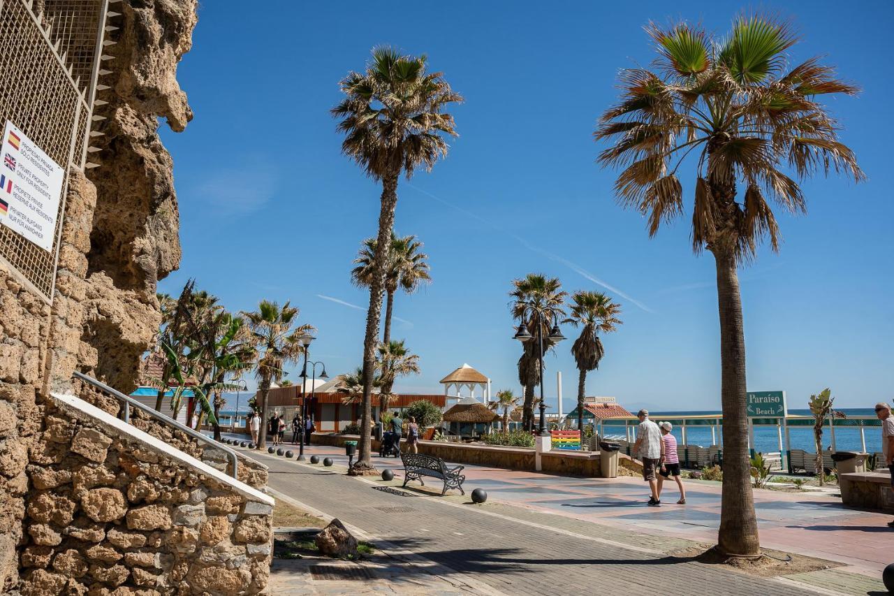 Monkó On The Rock Torremolinos Exterior foto